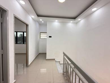 FULL LOAN Double Storey Taman Aman Senai – Renovated & Spacious