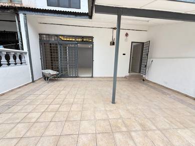 FULL LOAN Double Storey Taman Aman Senai – Renovated & Spacious