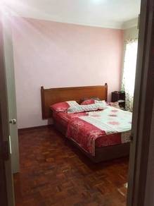 Maluri Room Bam Villa, 5 mins drive to IKEA/MyTown/Sunway Velocity/TRX