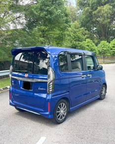 Honda N BOX 660 CUSTOM L TURBO (A)