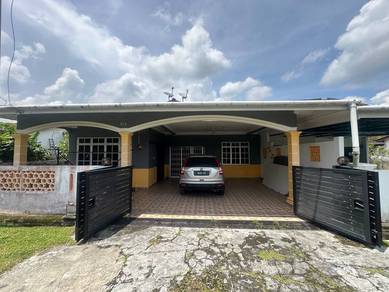 Rumah Semi D,Taman sri Bidor (open facing) untuk dijual