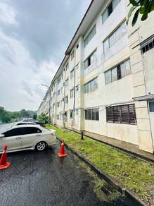 Pangsapuri Seri Mengkuang