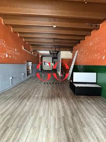 Rare Lbh Melayu Move-in Ready Suitable for F&B Retail Large Built Up