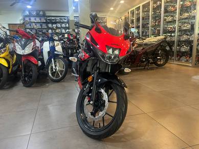 Suzuki > GSX-R150 Last Stock
