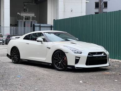 Nissan GT-R 3.8 BLACK EDITION (A)