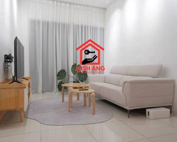 Queens Residence in Bayan Lepas 950sf Fully Furnished 2 Car parks