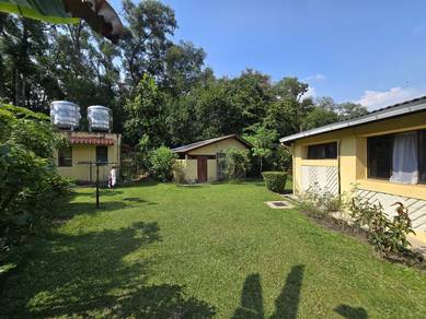 SPACIOUS LAND 1.5 Storey Bungalow Seksyen 1 Bandar Baru Bangi For Sale