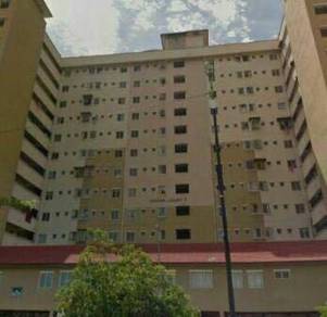 [🔥Permai Court 1 Ampang 3R2B 650SF Cash Back Full Loan🔥]