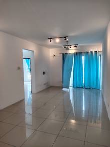 Silk residence newly painted unit for sale