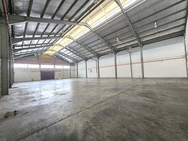 Warehouse-/-Factory-for-rent-Subang-Jaya-Selangor-1