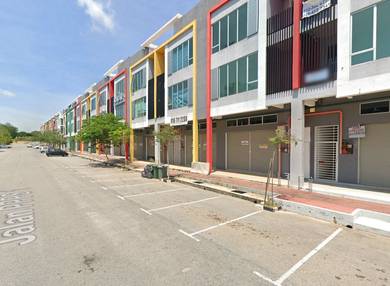 Facing Busy Main Road 3 Sty Shop Pusat Niaga Putra Sentosa Bukit Baru