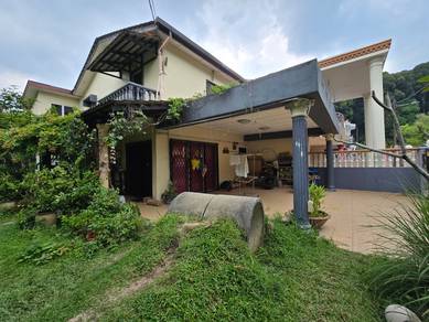 Selayang Corner Double Storey For Sell