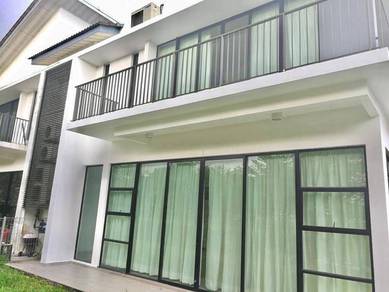 2 Storey Semi-D Wateredge Residence Senibong Cove