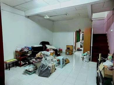* Rumah Murah 2 Tingkat * Taman intan * nk Jual *