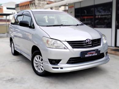 Toyota INNOVA 2.0 E (M)
