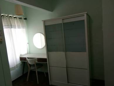 Master Bedrooms @ DESA DELIMA FARLIM Fully Furnished 1-FIXED Carpark