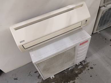 Used 1.0HP Acson L Model Wall Type Aircond AC2323