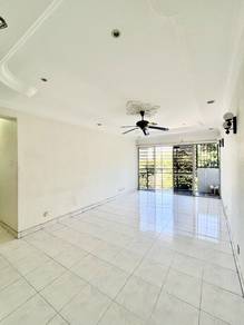 Desa Golf Condominium 850sft Corner Bukit Jambul well maintained