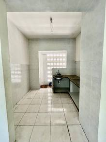 Desa Golf Condominium 850sft Corner Bukit Jambul well maintained