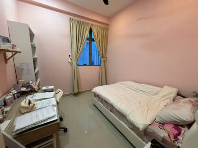 All Seasons Park Condominium Fully Renovated For Sale