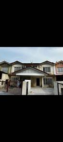 Intermediate 2 storey terrace house for rent