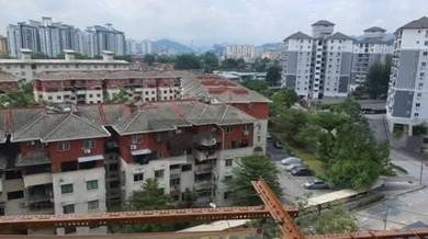 Cheras Pandan Indah ,Dahlia Court KL