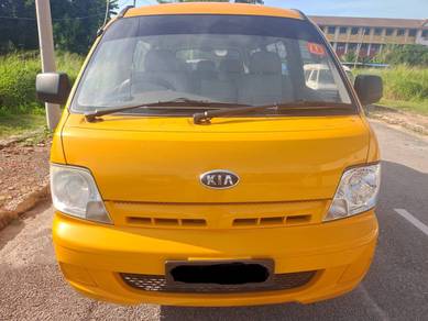 Kia PREGIO 2.7 (M) WINDOW VAN