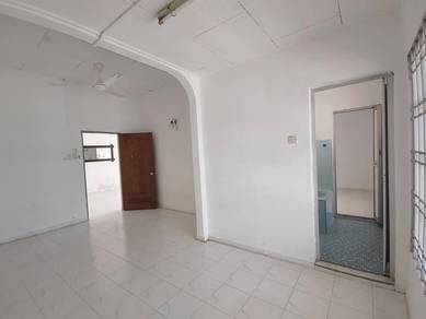 1-storey-Terraced-House-for-rent-Skudai-Johor-2