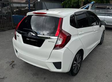 Honda JAZZ 1.5 V (I-VTEC) 2015
