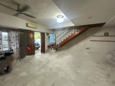 Double storey house Bandar Sunway PJS Subang Jaya SEMI FURNISH 20X75