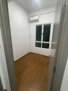 1 Sulaman Condo (9th Floor-3R2B-Partially Furnished) For Rent