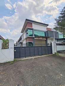 1.5 Storey Semi Detached Factory at Kempas Utama
