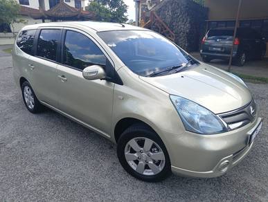 Nissan GRAND LIVINA 1.6 ELEGANCE (M)