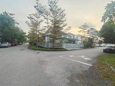 Subang Jaya USJ 11 Corner lot House Renovated And Furnish Big Land