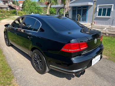 Volkswagen PASSAT 1.8 TSI (CKD) ENHANCED (A)