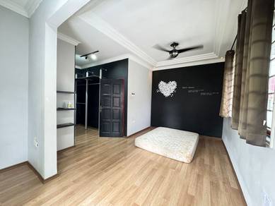 Bukit Mewah Tampoi Skudai Aminah Kempas House For RENT