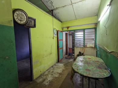 Below Market Single Storey Terrace in Sg Besar