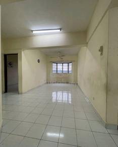 Skyvillas apartment tingkat 10 basic unit facing highway untuk disewa