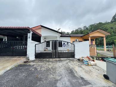 (RUMAH CANTIK FACING SURAU) CAT BARU TAMAN SRI PULASAN. Near TOL