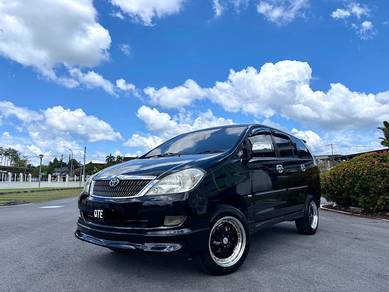 Toyota INNOVA 2.0 G (A)