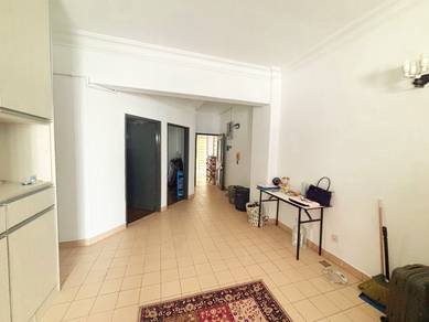 Freehold Walking LRT Fajaria Condo Bangsar Pantai Baharu For Sale