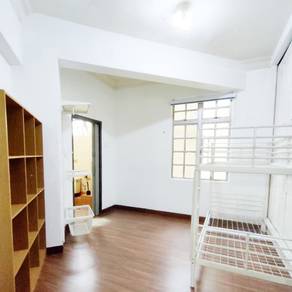 Freehold Walking LRT Fajaria Condo Bangsar Pantai Baharu For Sale