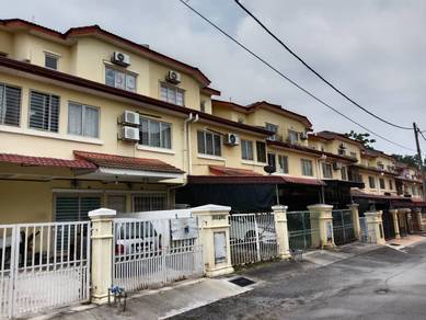 Balakong Bukit Emas Upper Floor Duplex Townhoouse , Bare unit , 3Rooms