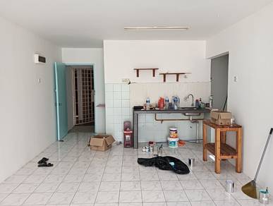 Desa Sri Puteri apartment for rent