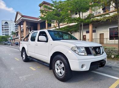 Nissan NAVARA 2.5 CALIBRE (A)
