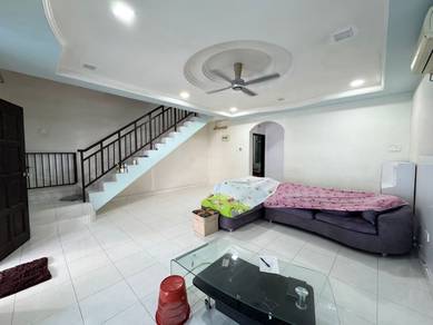 Bukit Indah Double Storey Terrace 20x70 Renovated Freehold Good Cond