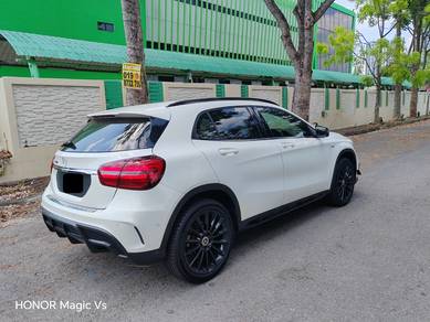 Mercedes Benz GLA 200 1.6 FACELIFT - PROMOSI