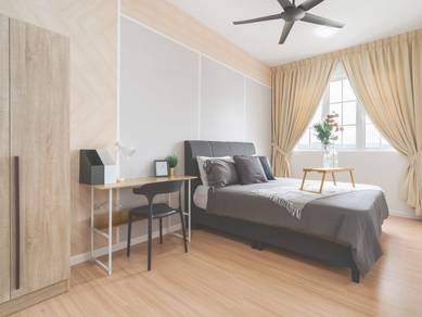 TUAN 2EGACY (Segambut) - All Inclusive Master Room with Aircond