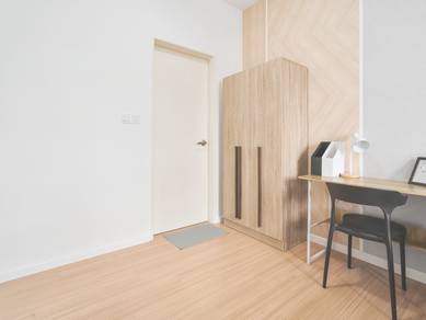 TUAN 2EGACY (Segambut) - All Inclusive Master Room with Aircond