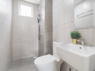 TUAN 2EGACY (Segambut) - All Inclusive Master Room with Aircond